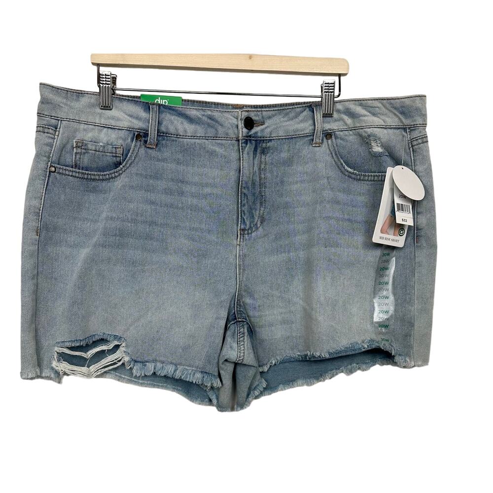 Dip Women's Size 20W Denim Cut-Off Mid Rise Light Blue Shorts